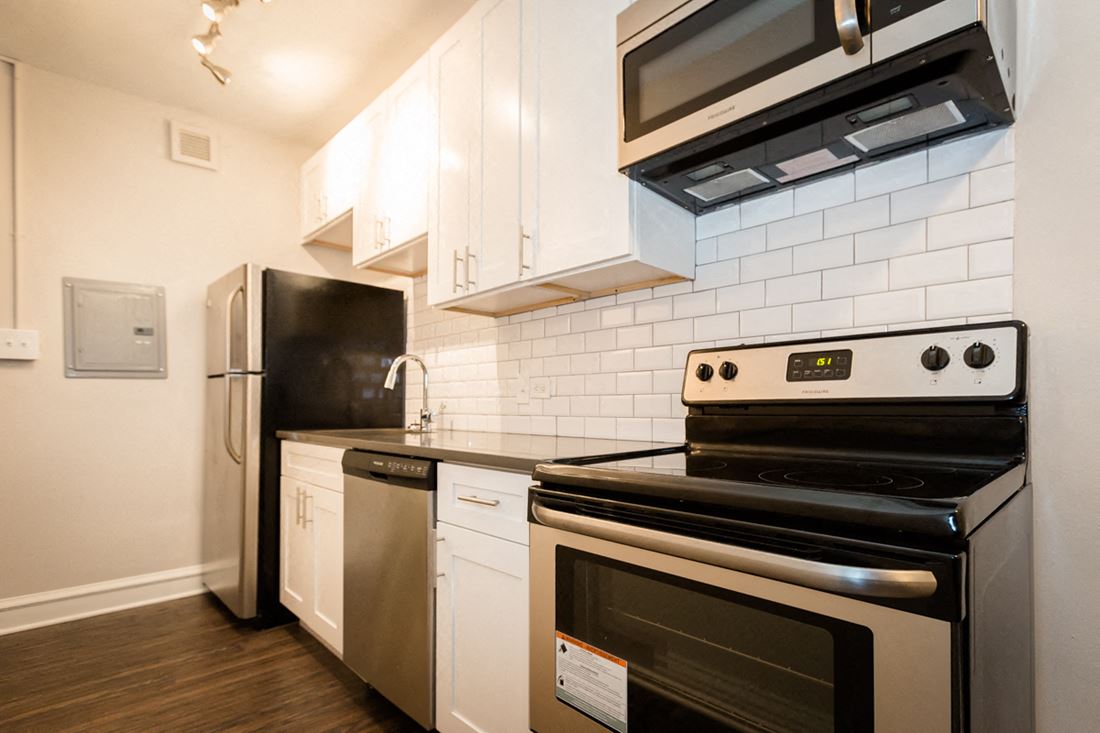 Ivy Hastings Apartments photo